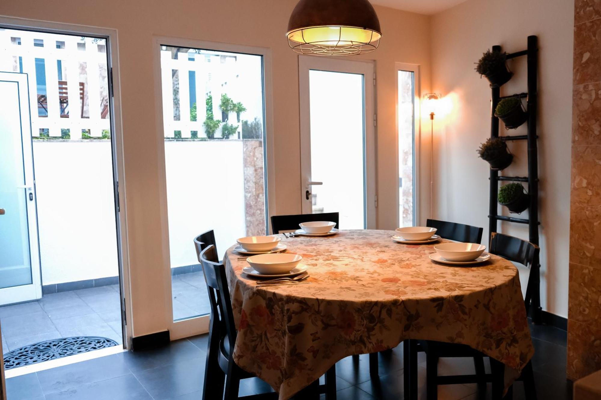 Flh Alcantara Stylish Duplex With Terrace Lissabon Exterior foto